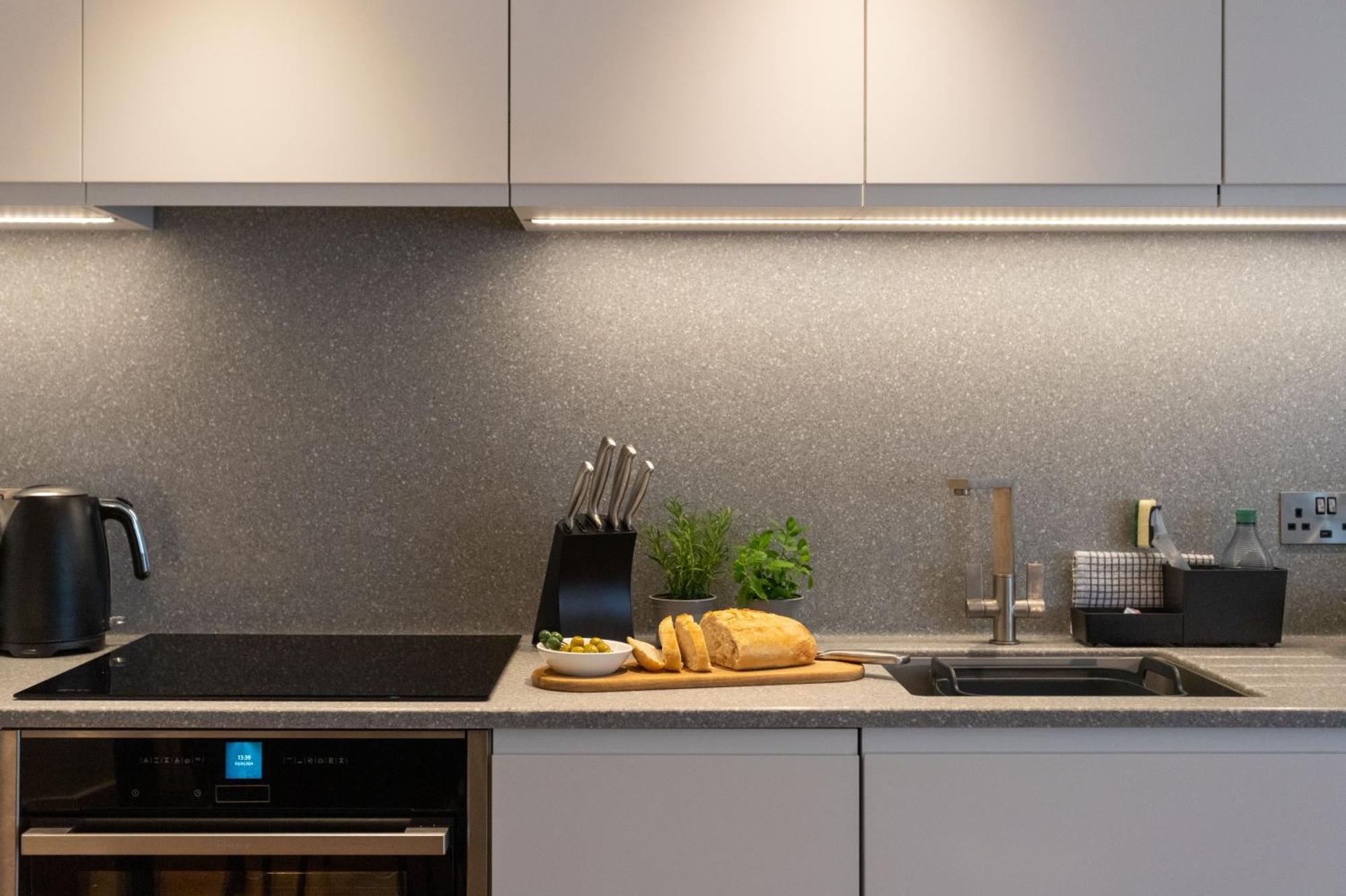 Apartamento Springfield Two Harrogate Exterior foto
